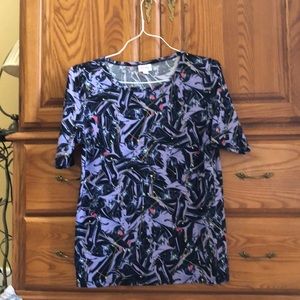 Lularoe Gigi Disney Malificent Shirt size large
